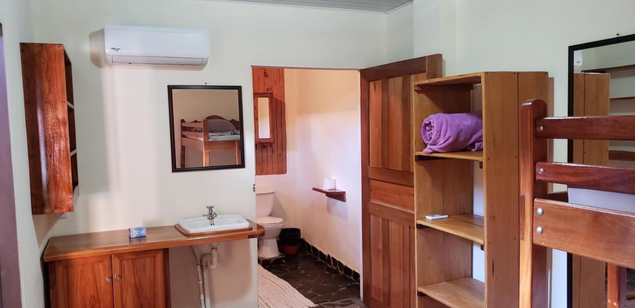 Cabinas Pura Vida B&B Tour Operator Drakes Bay Εξωτερικό φωτογραφία